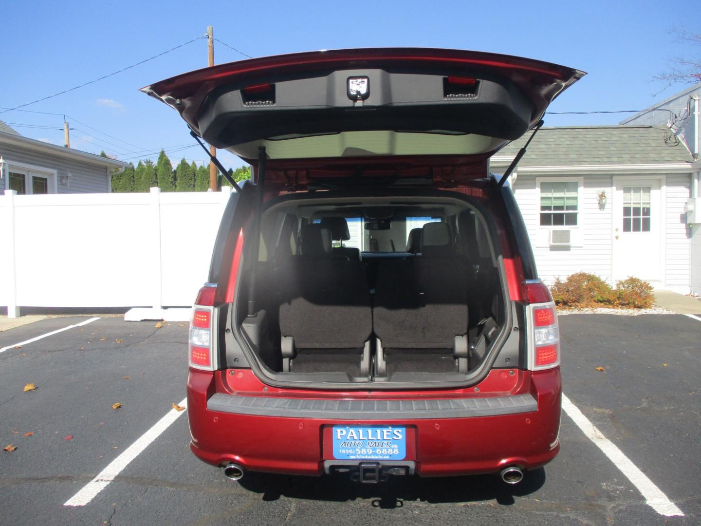2014 RED Ford Flex Limited AWD (2FMHK6D85EB) with an 3.5L V6 DOHC 24V engine, 6-Speed Automatic Overdrive transmission, located at 540a Delsea Drive, Sewell, NJ, 08080, (987) 867-5309, 39.752560, -75.111206- Photo#26