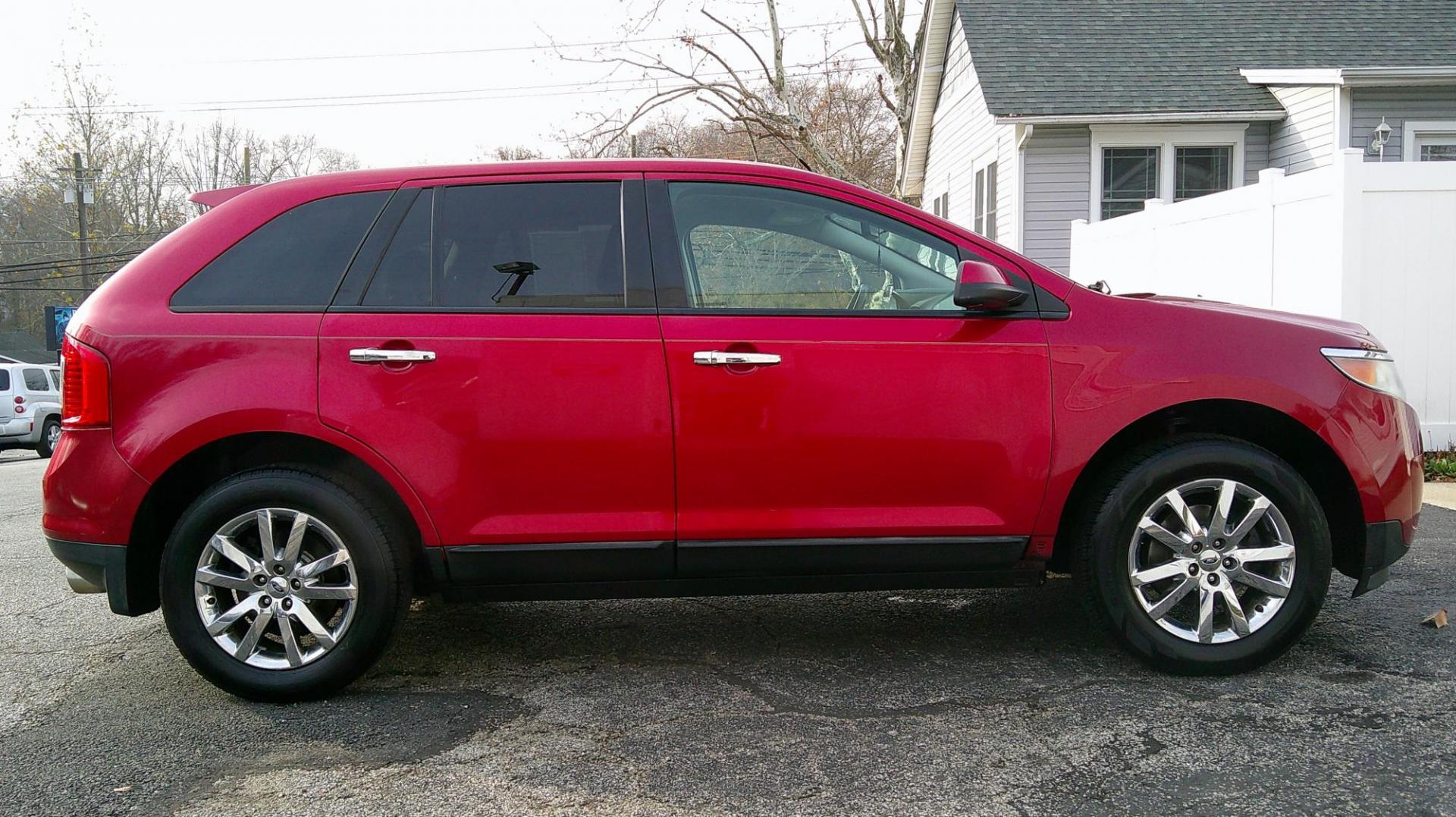 2011 RED Ford Edge SEL FWD (2FMDK3JC3BB) with an 3.5L V6 DOHC 24V engine, 6-Speed Automatic transmission, located at 540a Delsea Drive, Sewell, NJ, 08080, (987) 867-5309, 39.752560, -75.111206 - Photo#7