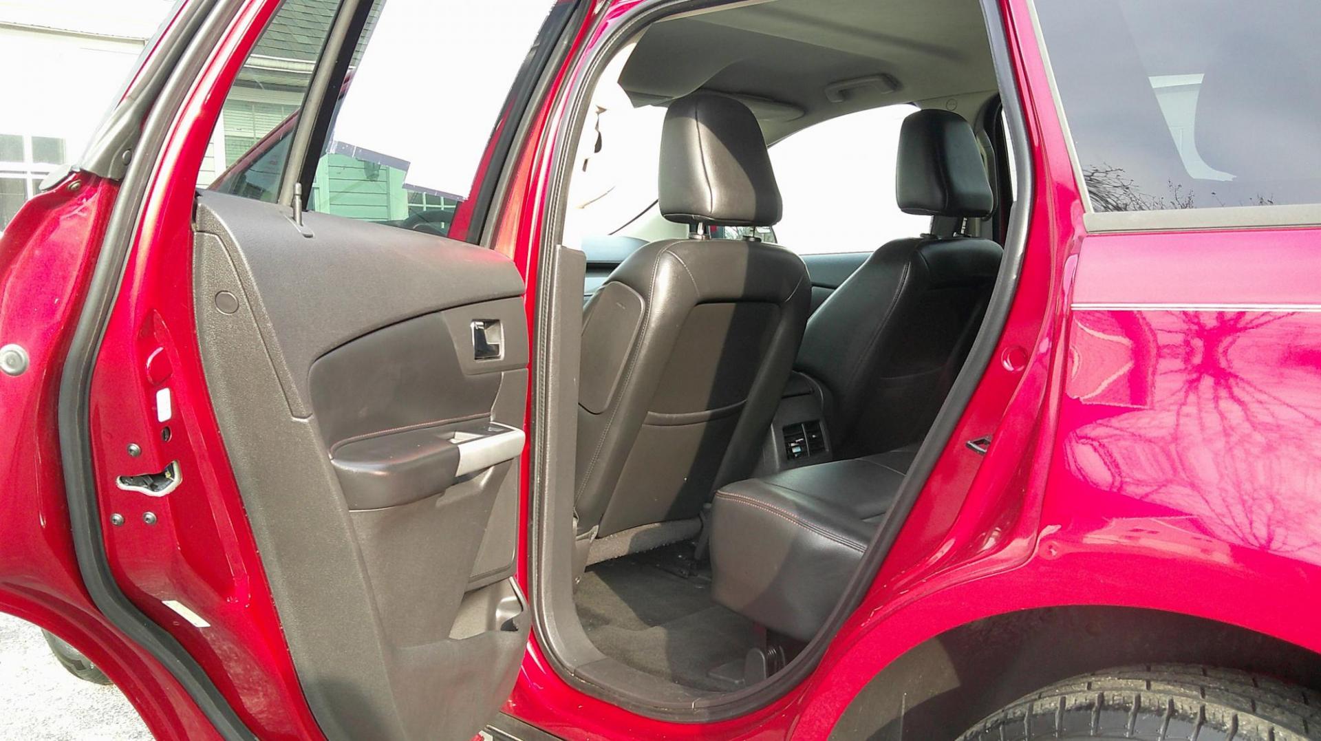 2011 RED Ford Edge SEL FWD (2FMDK3JC3BB) with an 3.5L V6 DOHC 24V engine, 6-Speed Automatic transmission, located at 540a Delsea Drive, Sewell, NJ, 08080, (987) 867-5309, 39.752560, -75.111206 - Photo#13