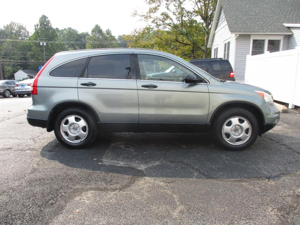 2010 Green Honda CR-V LX 2WD 5-Speed AT (5J6RE3H36AL) with an 2.4L L4 DOHC 16V engine, 5-Speed Automatic transmission, located at 540a Delsea Drive, Sewell, NJ, 08080, (856) 589-6888, 39.752560, -75.111206 - Photo #10