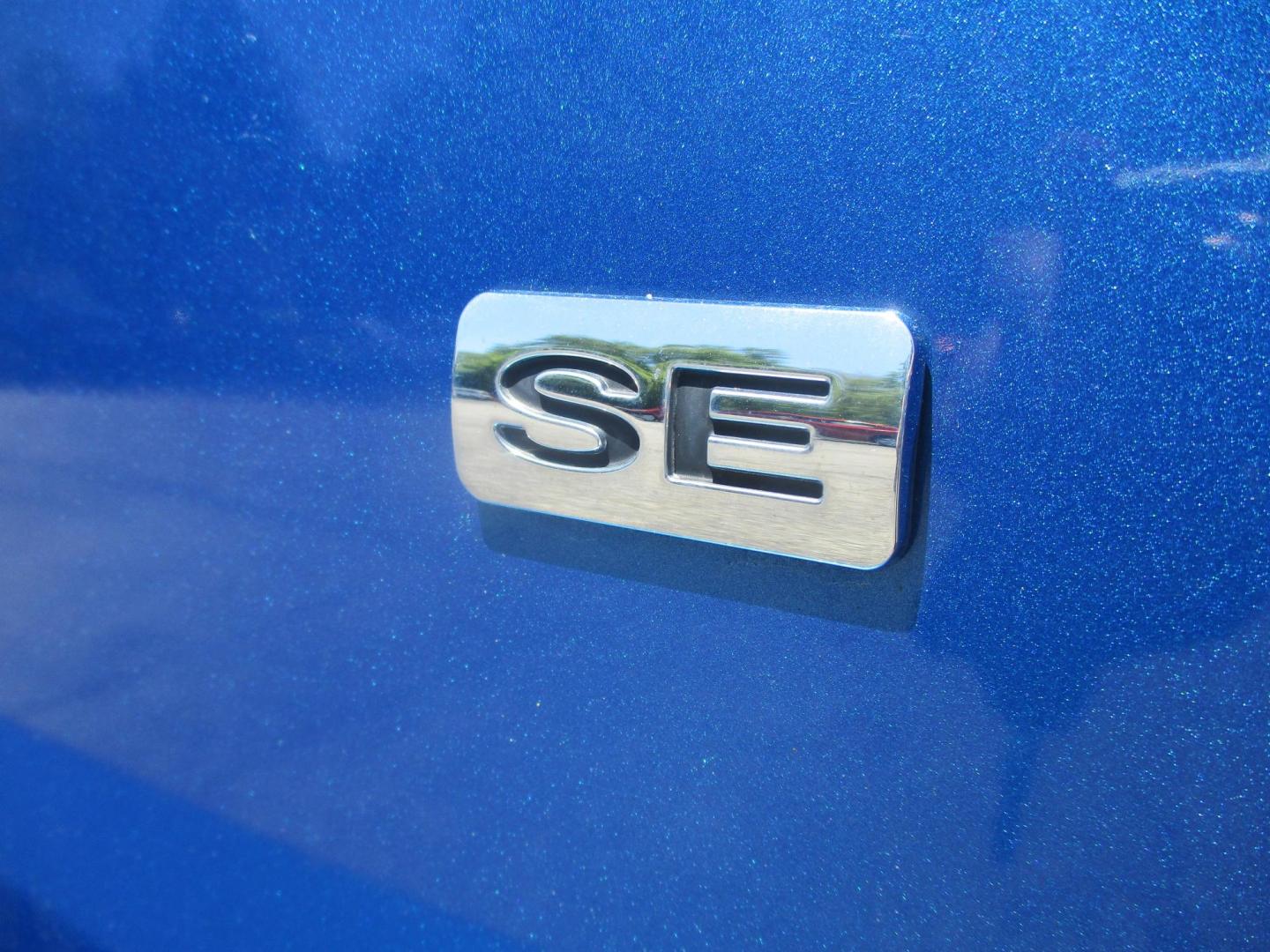 2010 BLUE Ford Focus SE Sedan (1FAHP3FN2AW) with an 2.0L L4 DOHC 16V engine, located at 540a Delsea Drive, Sewell, NJ, 08080, (987) 867-5309, 39.752560, -75.111206 - Photo#5