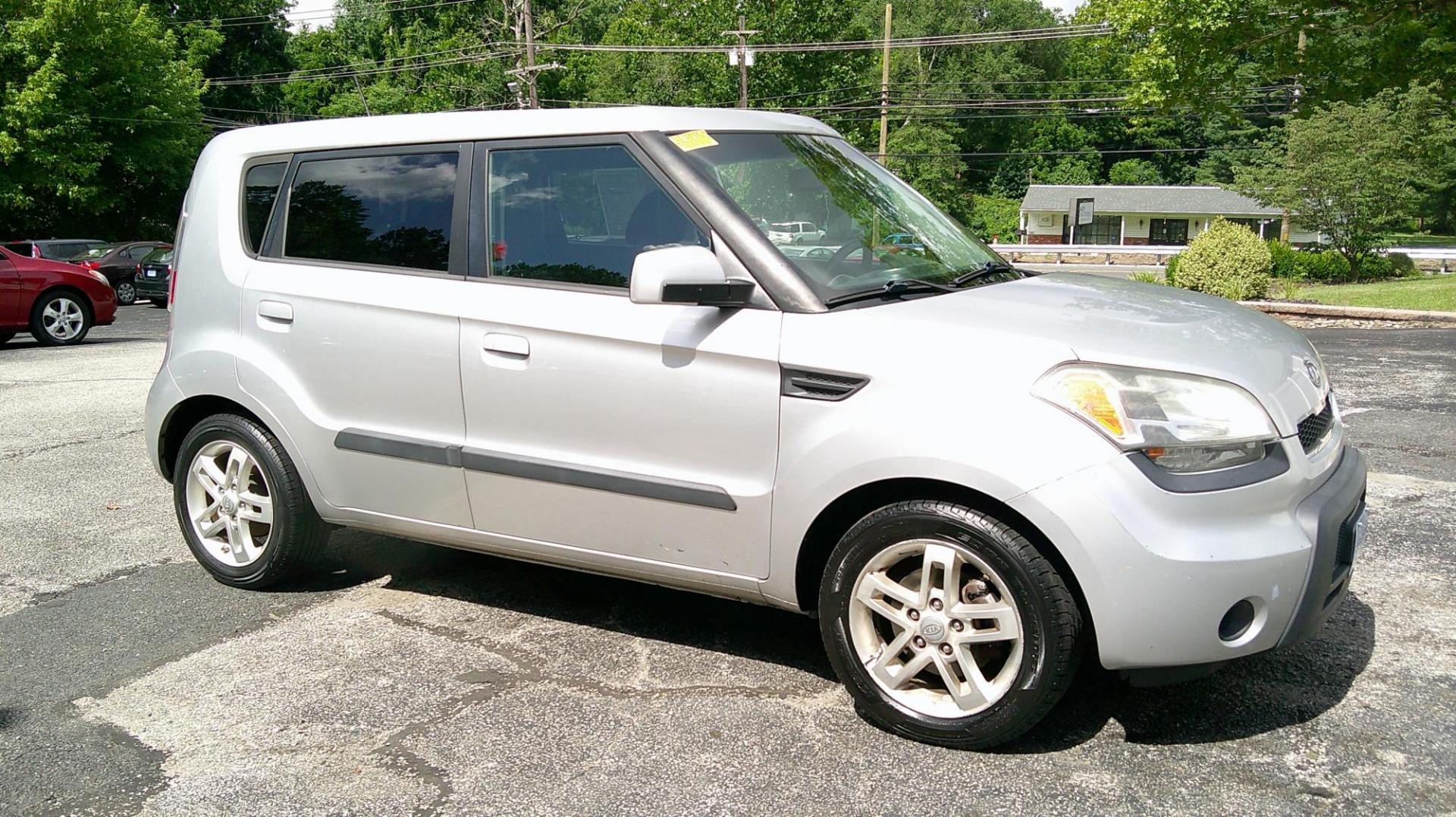 2010 SILVER Kia Soul + (KNDJT2A24A7) with an 2.0L L4 DOHC 16V engine, located at 540a Delsea Drive, Sewell, NJ, 08080, (987) 867-5309, 39.752560, -75.111206 - Photo#8