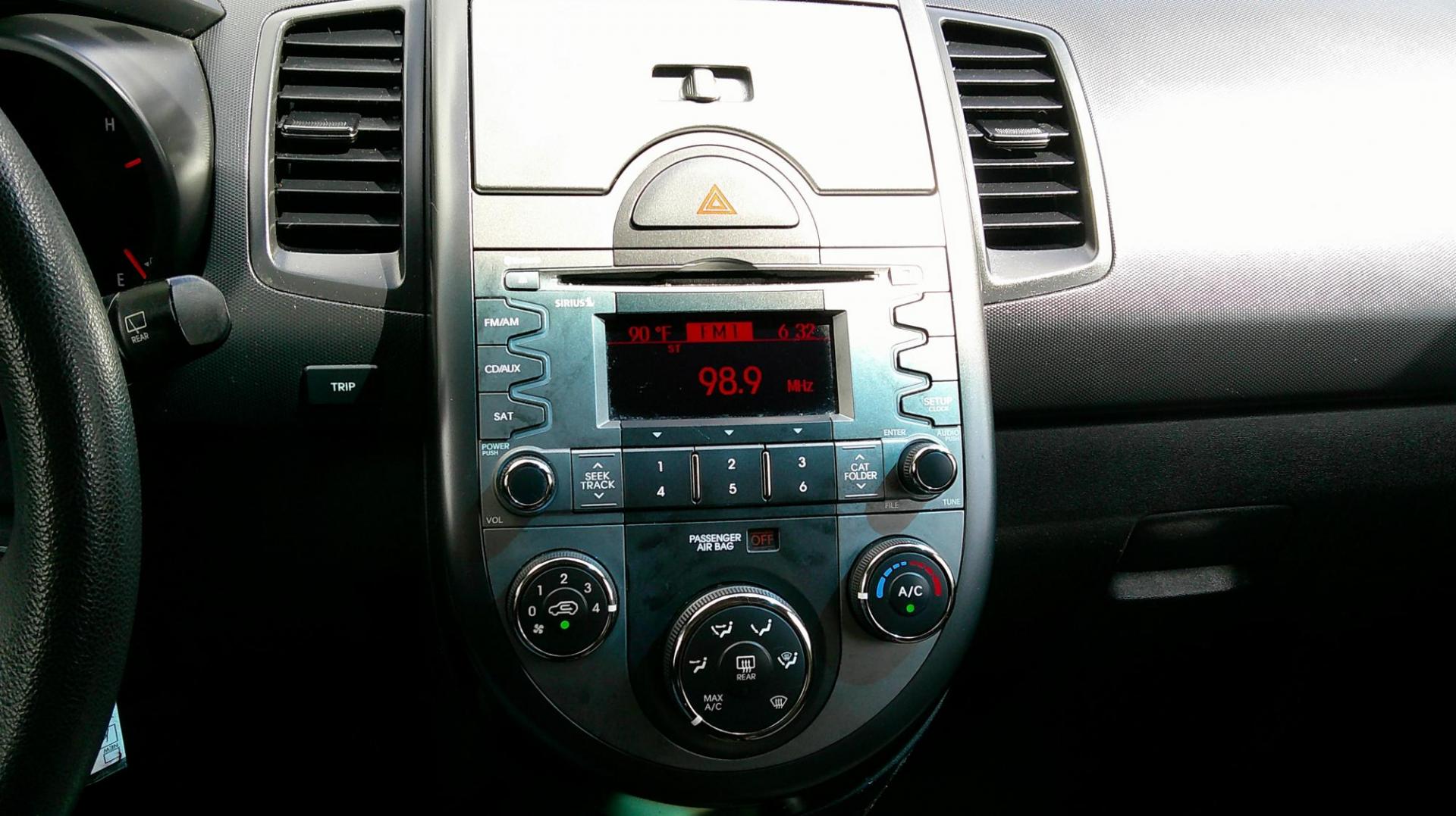 2010 SILVER Kia Soul + (KNDJT2A24A7) with an 2.0L L4 DOHC 16V engine, located at 540a Delsea Drive, Sewell, NJ, 08080, (987) 867-5309, 39.752560, -75.111206 - Photo#20