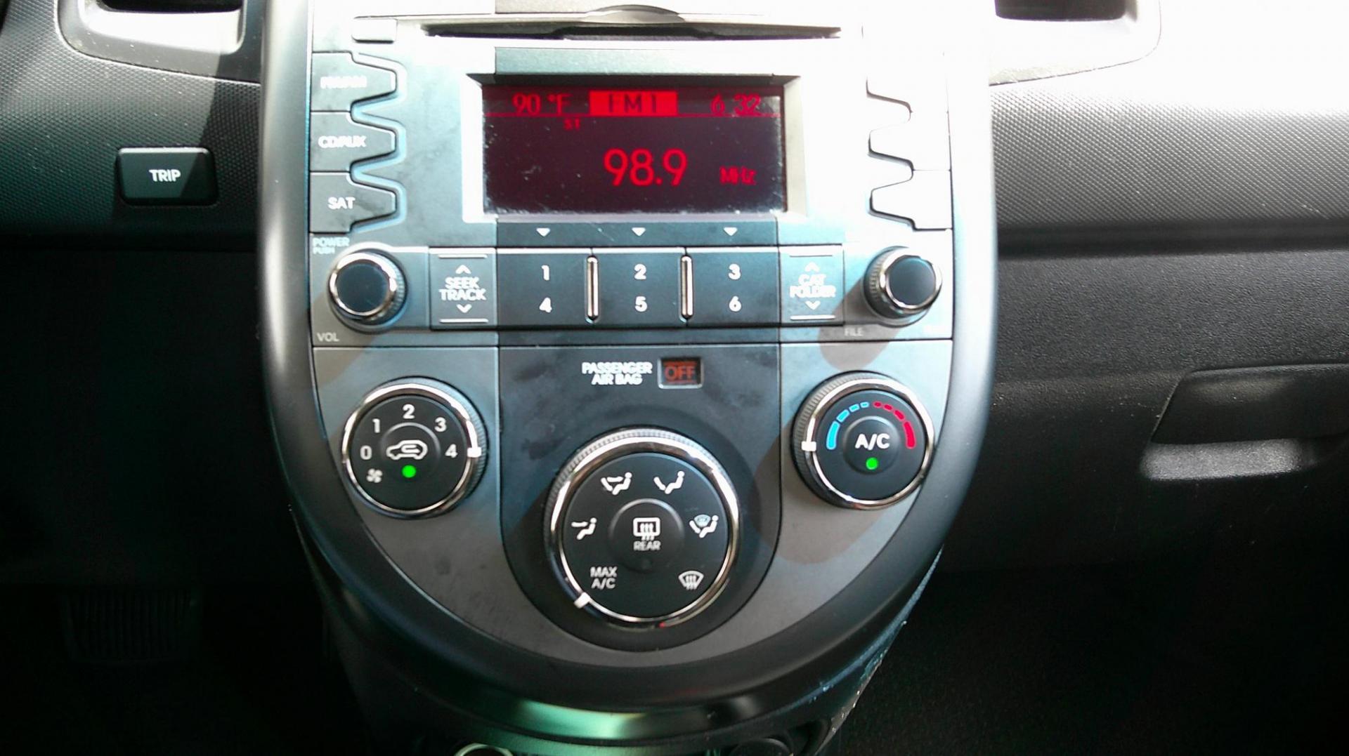 2010 SILVER Kia Soul + (KNDJT2A24A7) with an 2.0L L4 DOHC 16V engine, located at 540a Delsea Drive, Sewell, NJ, 08080, (987) 867-5309, 39.752560, -75.111206 - Photo#21