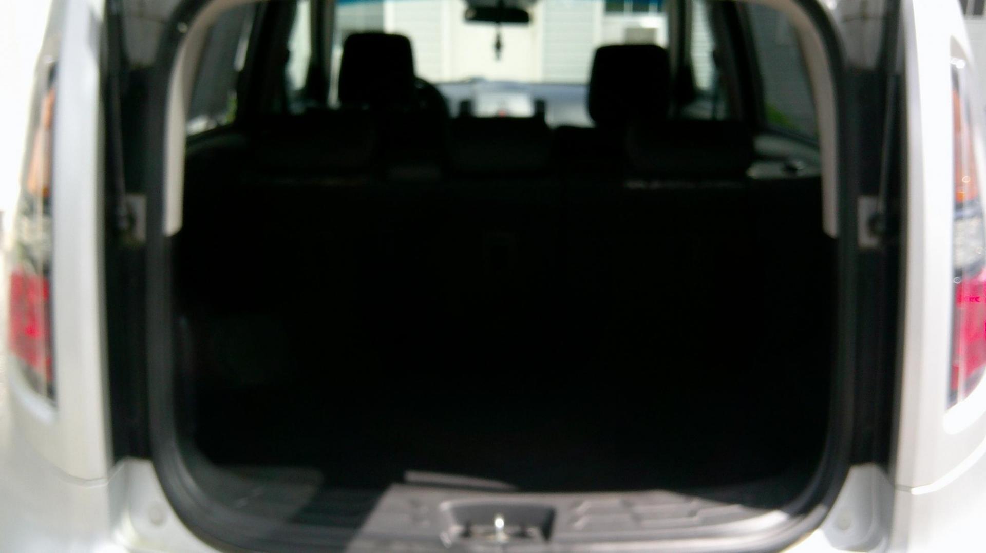 2010 SILVER Kia Soul + (KNDJT2A24A7) with an 2.0L L4 DOHC 16V engine, located at 540a Delsea Drive, Sewell, NJ, 08080, (987) 867-5309, 39.752560, -75.111206 - Photo#25