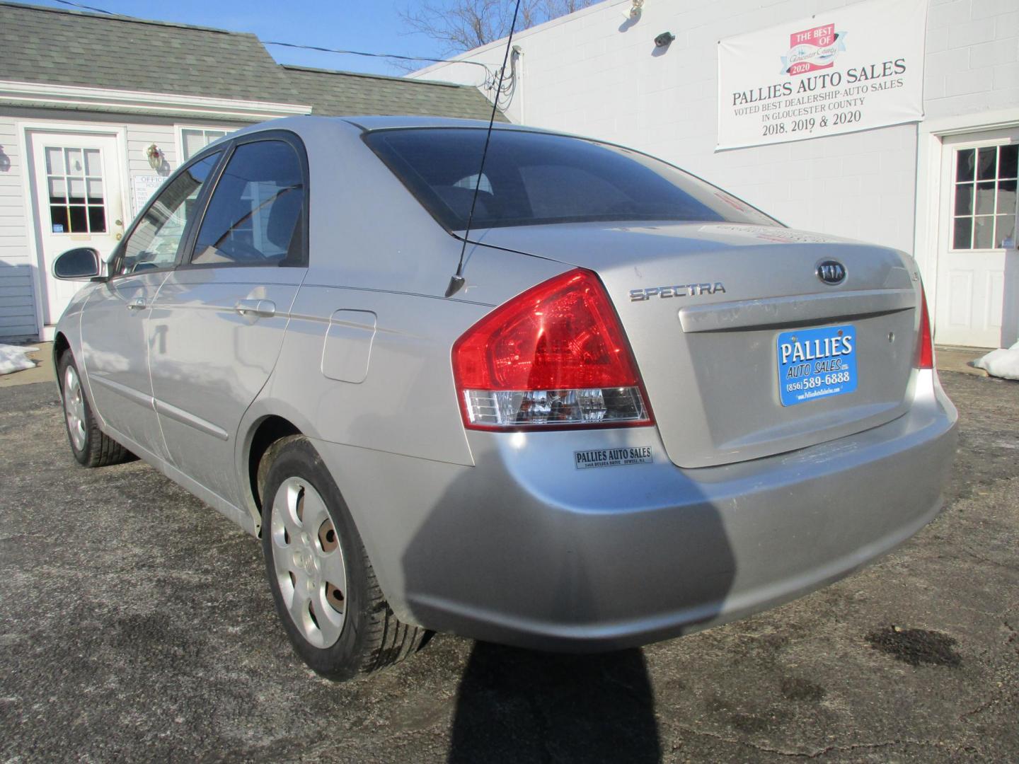 2009 SILVER Kia Spectra EX (KNAFE221095) with an 2.0L L4 DOHC 16V engine, AUTOMATIC transmission, located at 540a Delsea Drive, Sewell, NJ, 08080, (987) 867-5309, 39.752560, -75.111206 - Photo#2