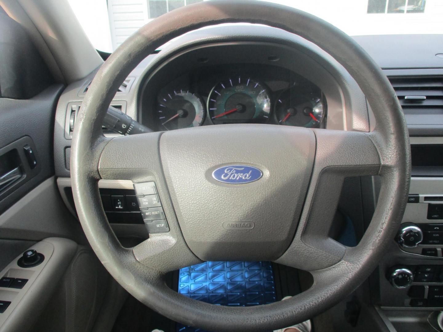 2012 BLACK Ford Fusion S (3FAHP0GA5CR) with an 2.5L L4 DOHC 16V engine, located at 540a Delsea Drive, Sewell, NJ, 08080, (987) 867-5309, 39.752560, -75.111206 - Photo#15