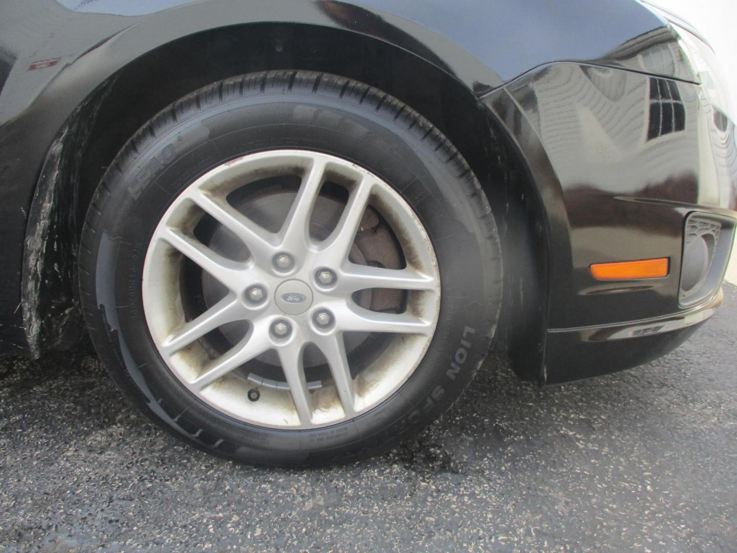 2012 BLACK Ford Fusion S (3FAHP0GA5CR) with an 2.5L L4 DOHC 16V engine, located at 540a Delsea Drive, Sewell, NJ, 08080, (987) 867-5309, 39.752560, -75.111206 - Photo#9