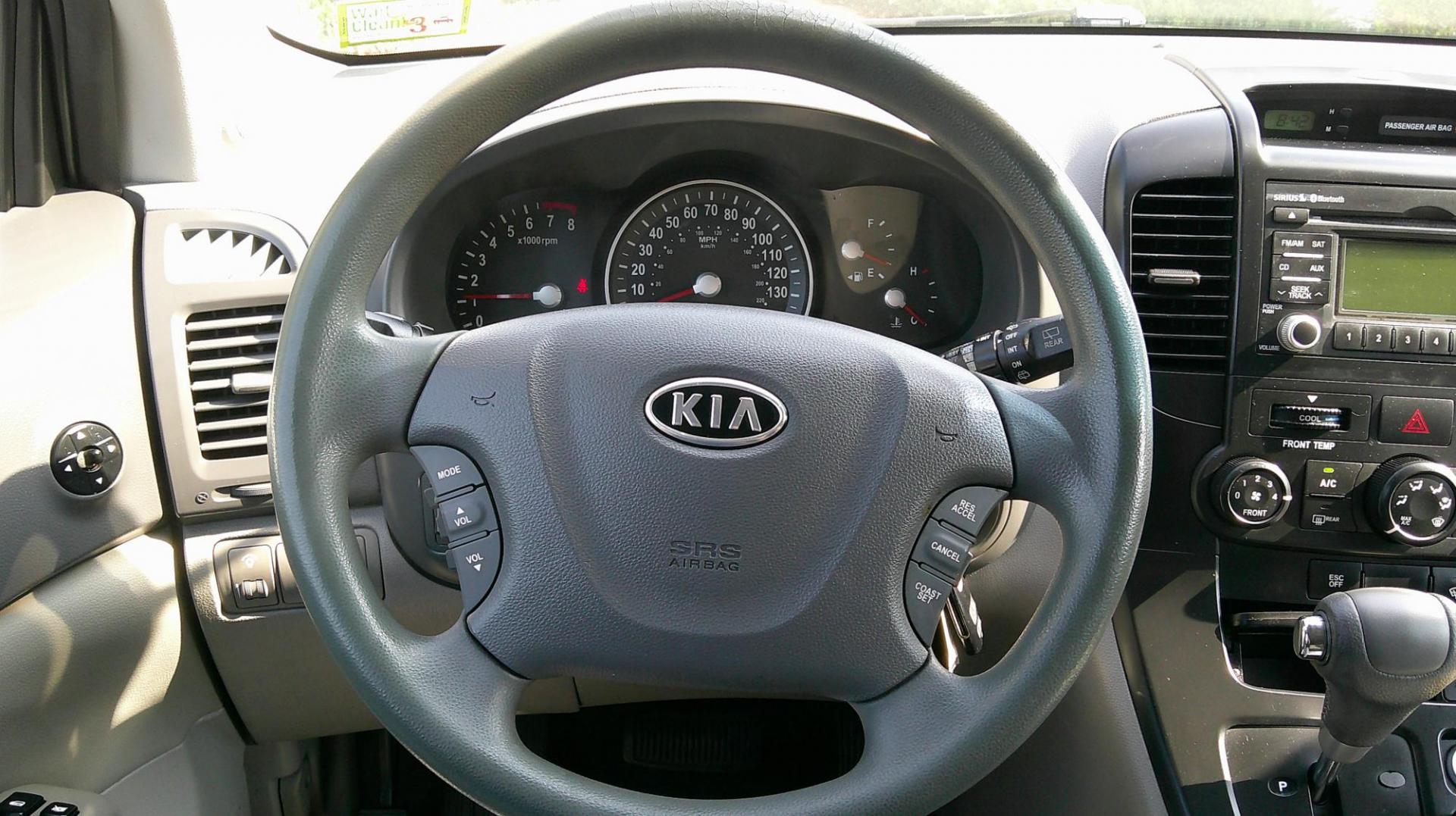 2011 GRAY Kia Sedona LX LWB (KNDMG4C76B6) with an 3.8L V6 DOHC 24V engine, 5-Speed Automatic transmission, located at 540a Delsea Drive, Sewell, NJ, 08080, (987) 867-5309, 39.752560, -75.111206 - Photo#18