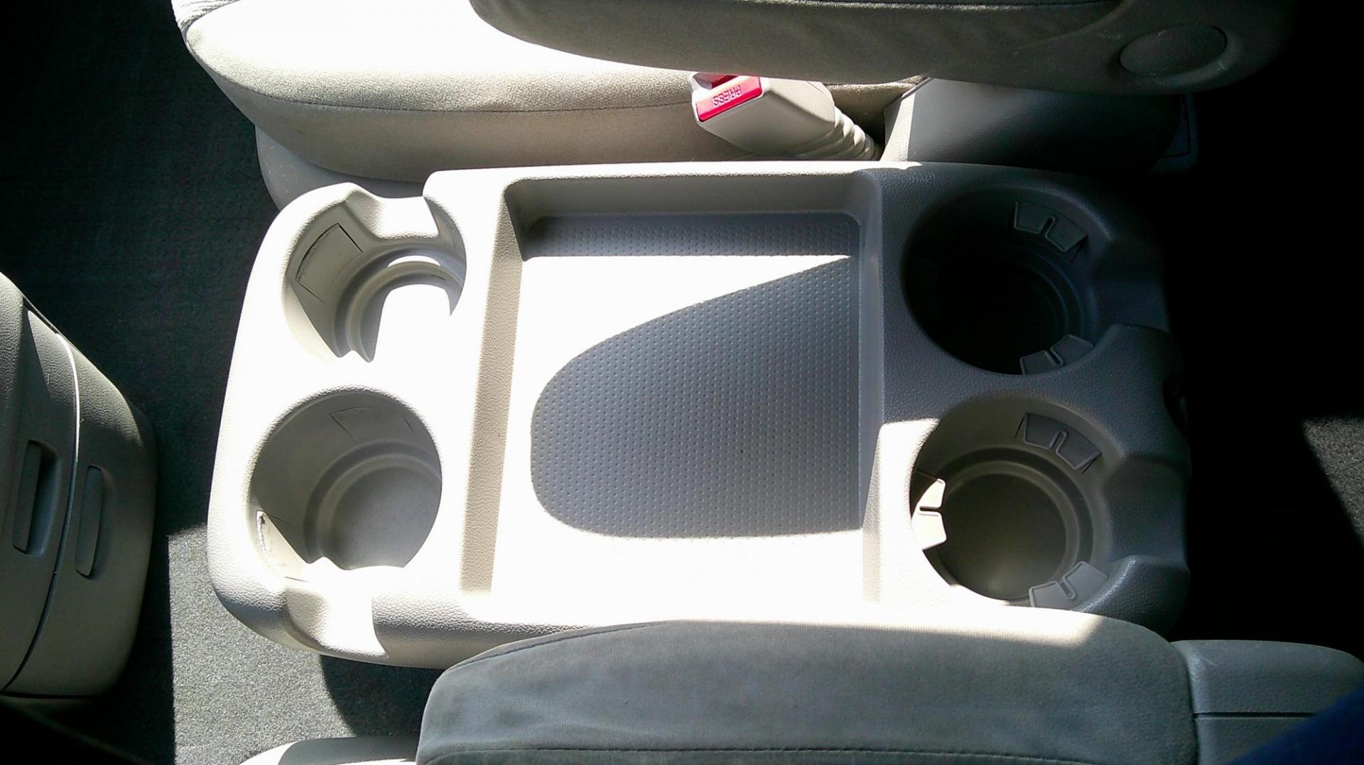 2011 GRAY Kia Sedona LX LWB (KNDMG4C76B6) with an 3.8L V6 DOHC 24V engine, 5-Speed Automatic transmission, located at 540a Delsea Drive, Sewell, NJ, 08080, (987) 867-5309, 39.752560, -75.111206 - Photo#26