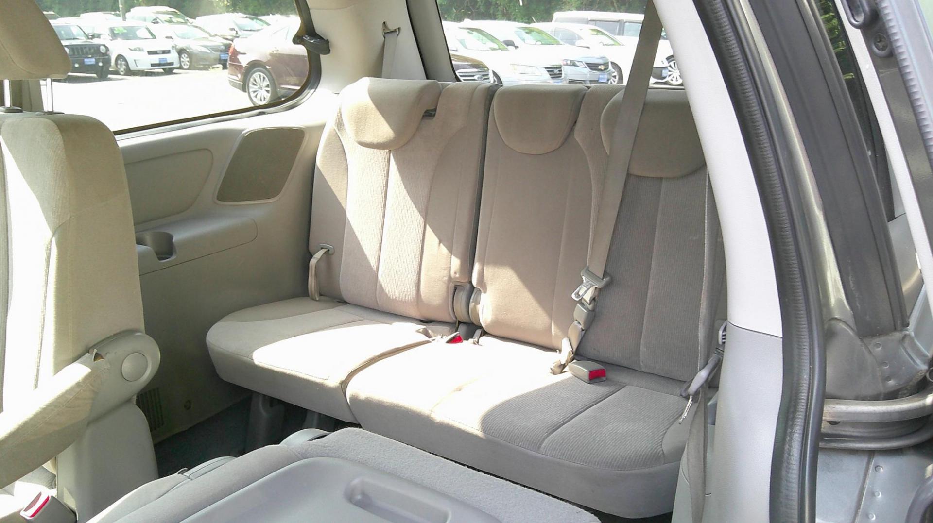 2011 GRAY Kia Sedona LX LWB (KNDMG4C76B6) with an 3.8L V6 DOHC 24V engine, 5-Speed Automatic transmission, located at 540a Delsea Drive, Sewell, NJ, 08080, (987) 867-5309, 39.752560, -75.111206 - Photo#15