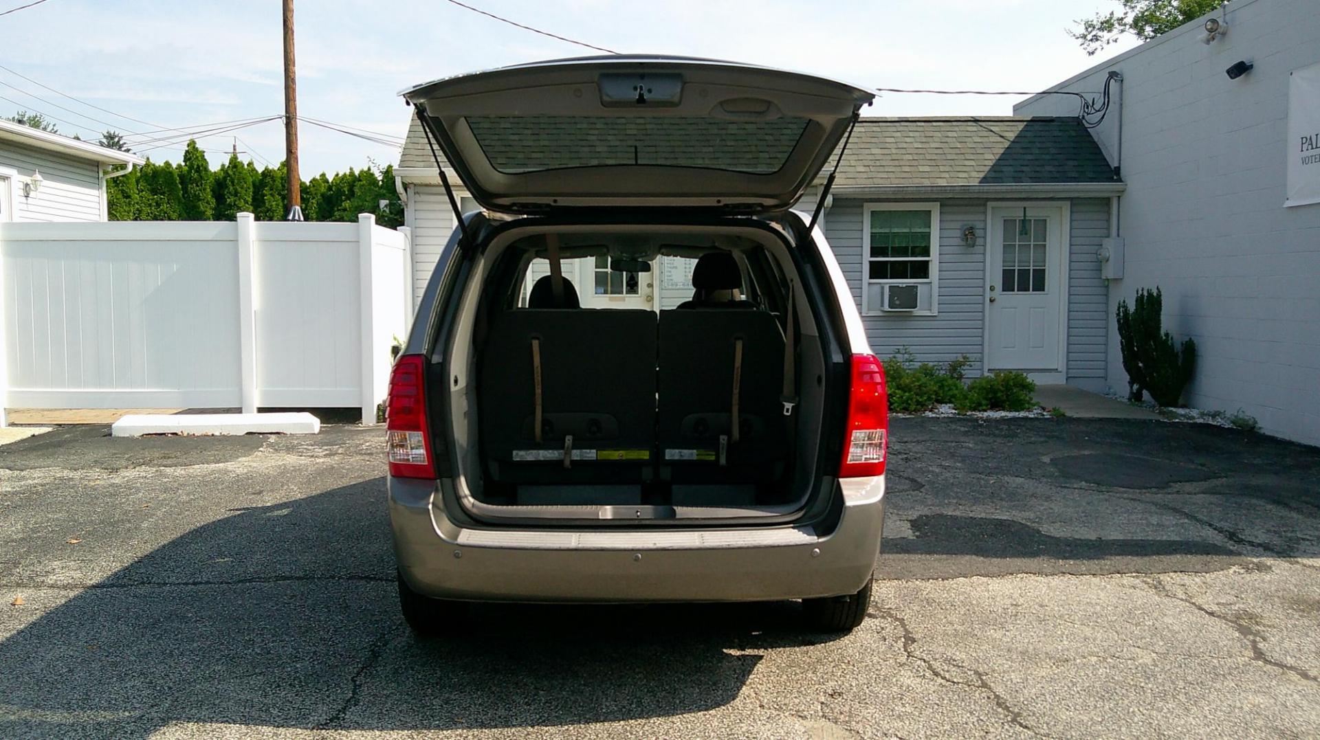 2011 GRAY Kia Sedona LX LWB (KNDMG4C76B6) with an 3.8L V6 DOHC 24V engine, 5-Speed Automatic transmission, located at 540a Delsea Drive, Sewell, NJ, 08080, (987) 867-5309, 39.752560, -75.111206 - Photo#28